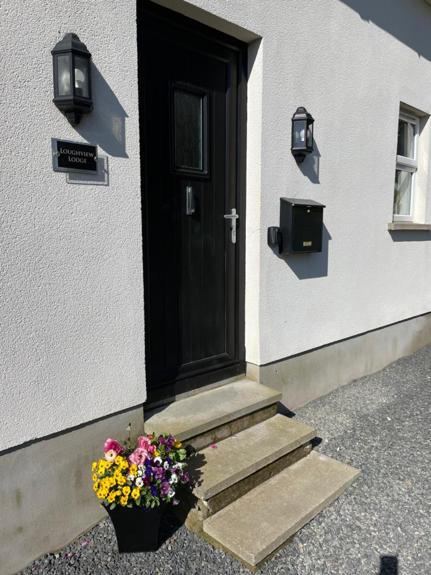 Loughview Lodge Whitehead Exterior photo